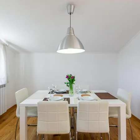Apartment Marko Antonio 5 *